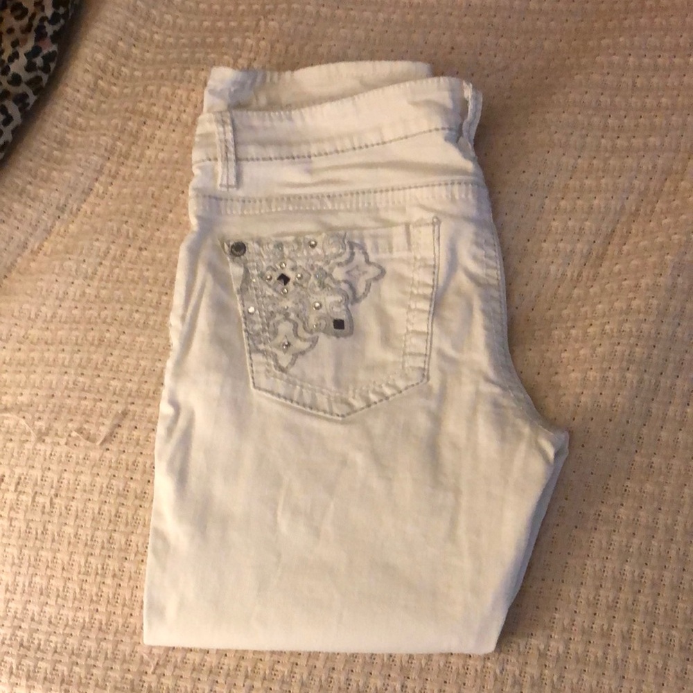 Hydraulic White capri Jeans with silver studs Accents embroidered